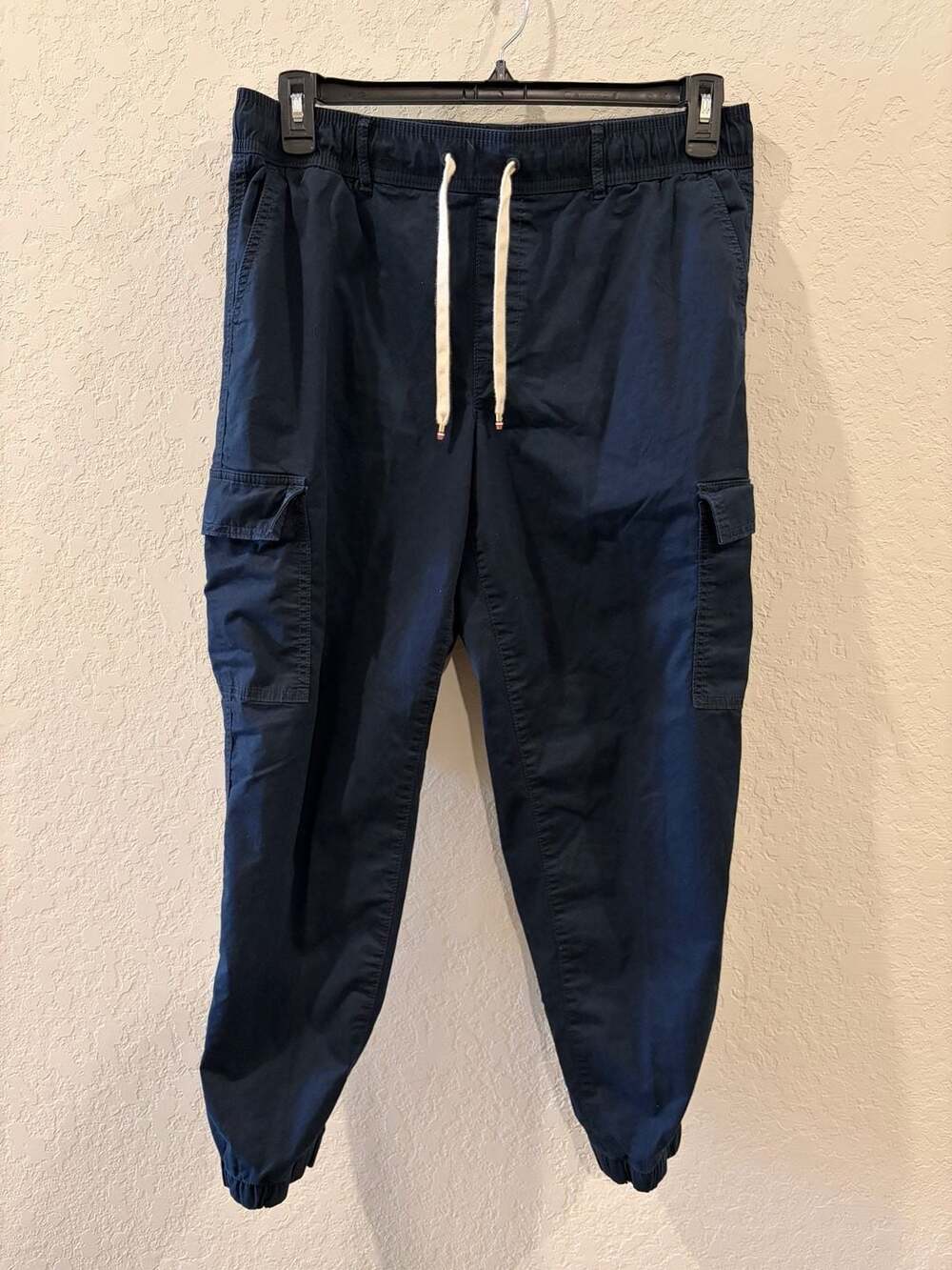 Tommy Hilfiger Men's Navy Blue Drawstring Cargo Jogger Pants